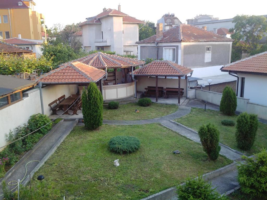 Apartment Elvira 切尔诺莫雷茨 外观 照片